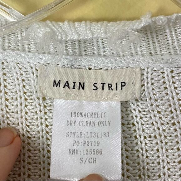 Main Strip Loose Fit V-Neck Fringe Crop Sweater Size Small - Picture 3 of 5